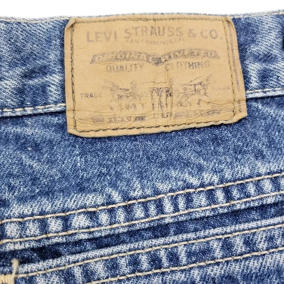 Vintage 80s Levis Mom Jeans High Rise Medium Wash Tapered USA Made Denim - Picture 4 of 7